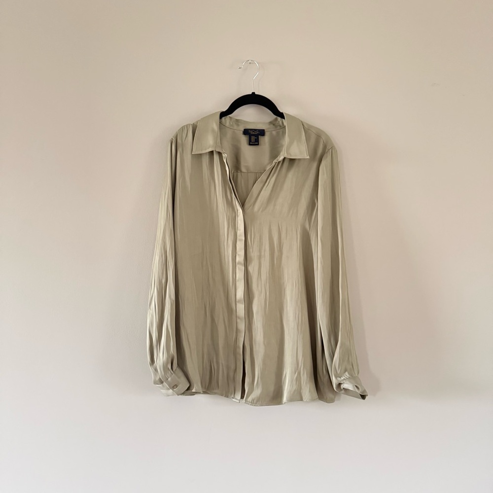 RACHEL Rachel Roy | Cream Button Down Silky Shirt